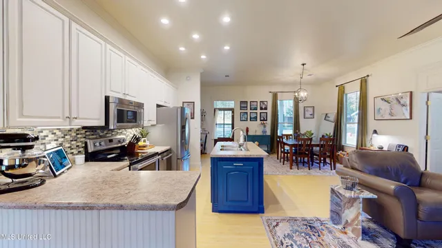 $335,000 | 121 Tripp Lane, Carriere, MS 39426