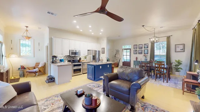 $335,000 | 121 Tripp Lane, Carriere, MS 39426