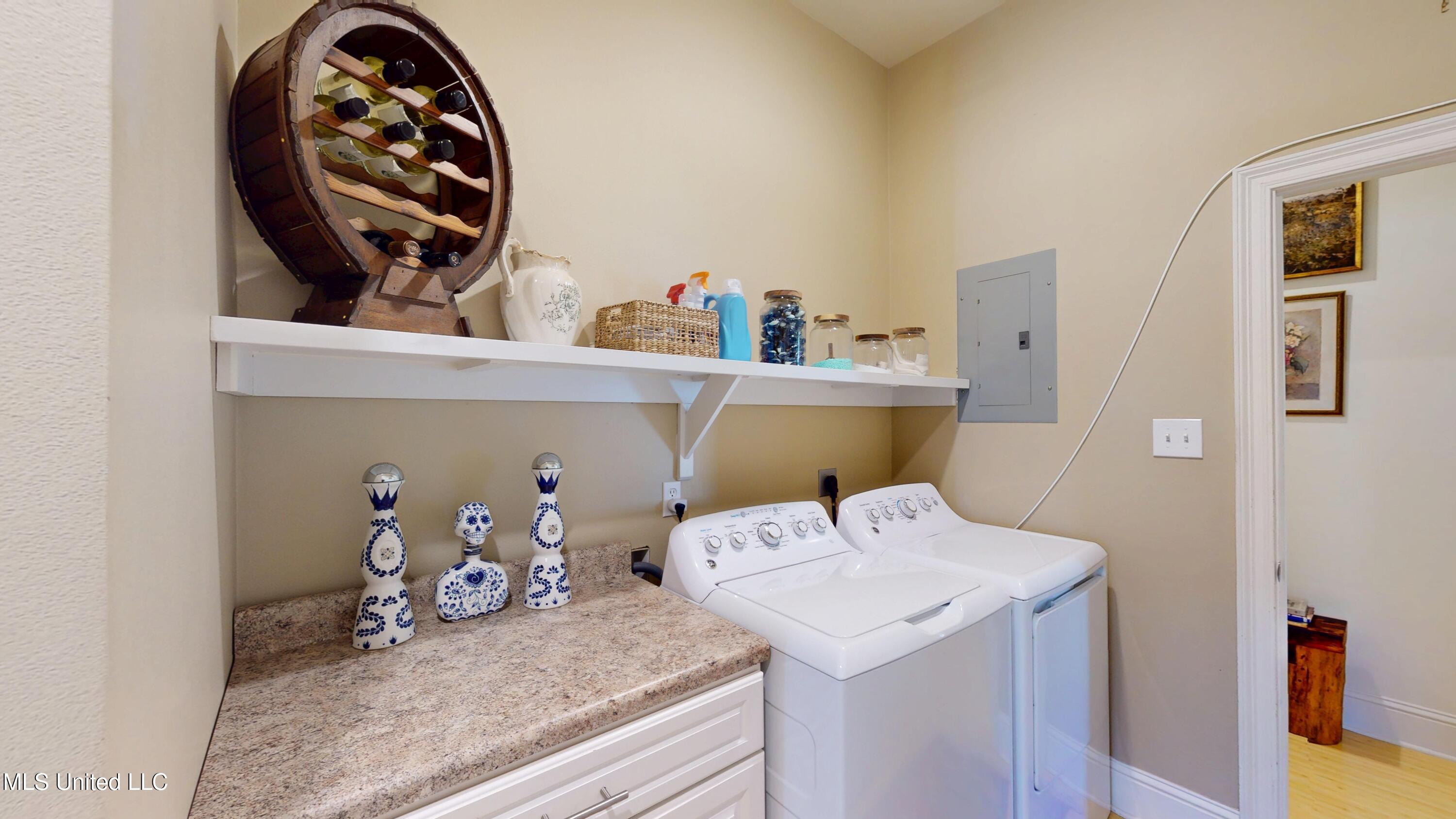 121 Tripp Lane Carriere, MS 39426 - Photo 16 of 62 Laundry