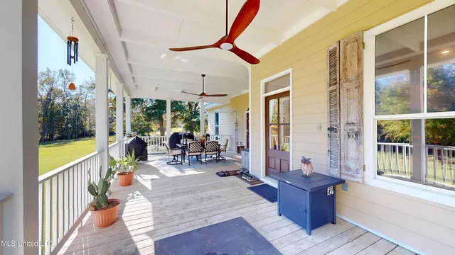 $335,000 | 121 Tripp Lane, Carriere, MS 39426