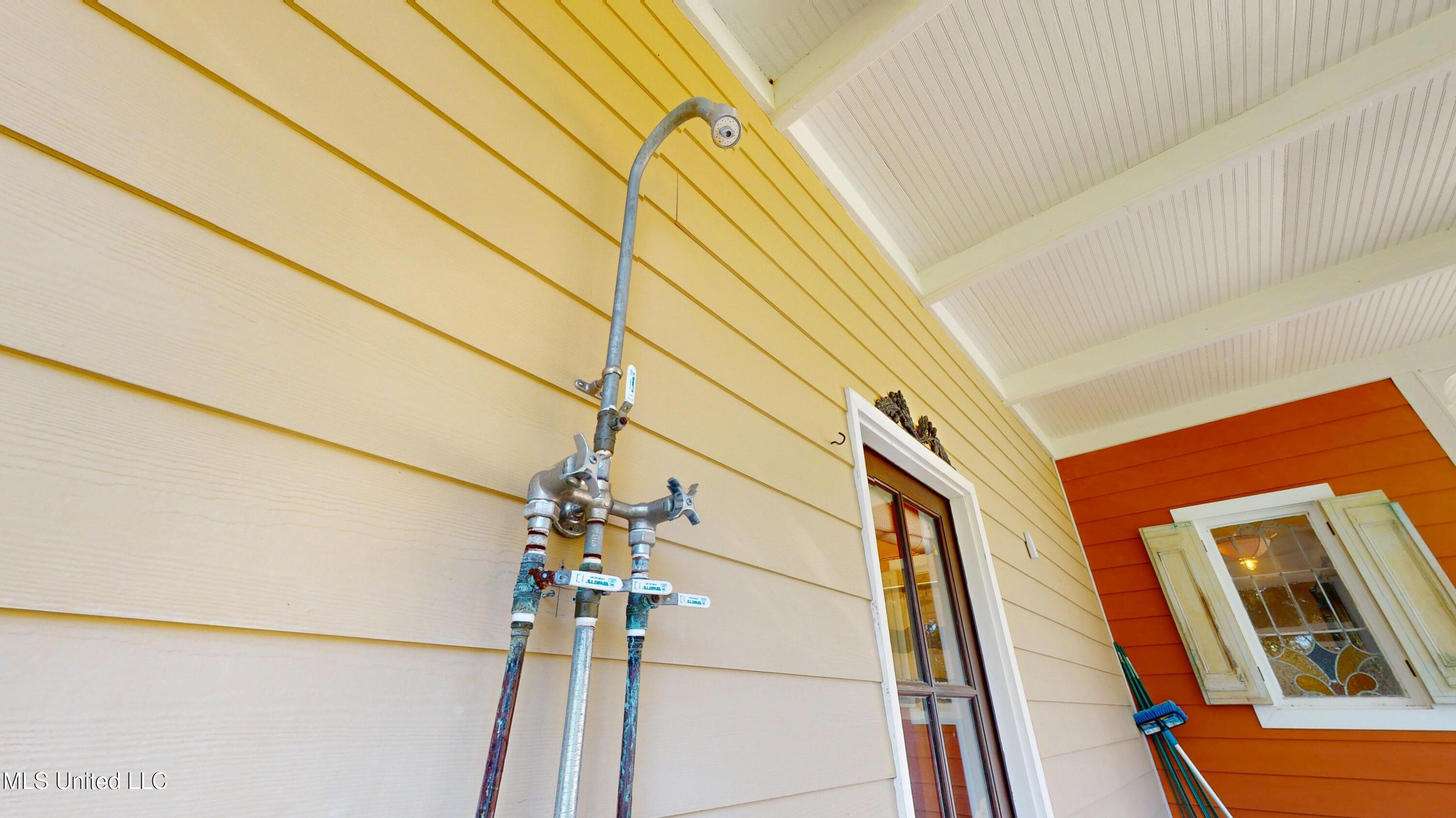 121 Tripp Lane Carriere, MS 39426 - Photo 38 of 62 outdoor shower
