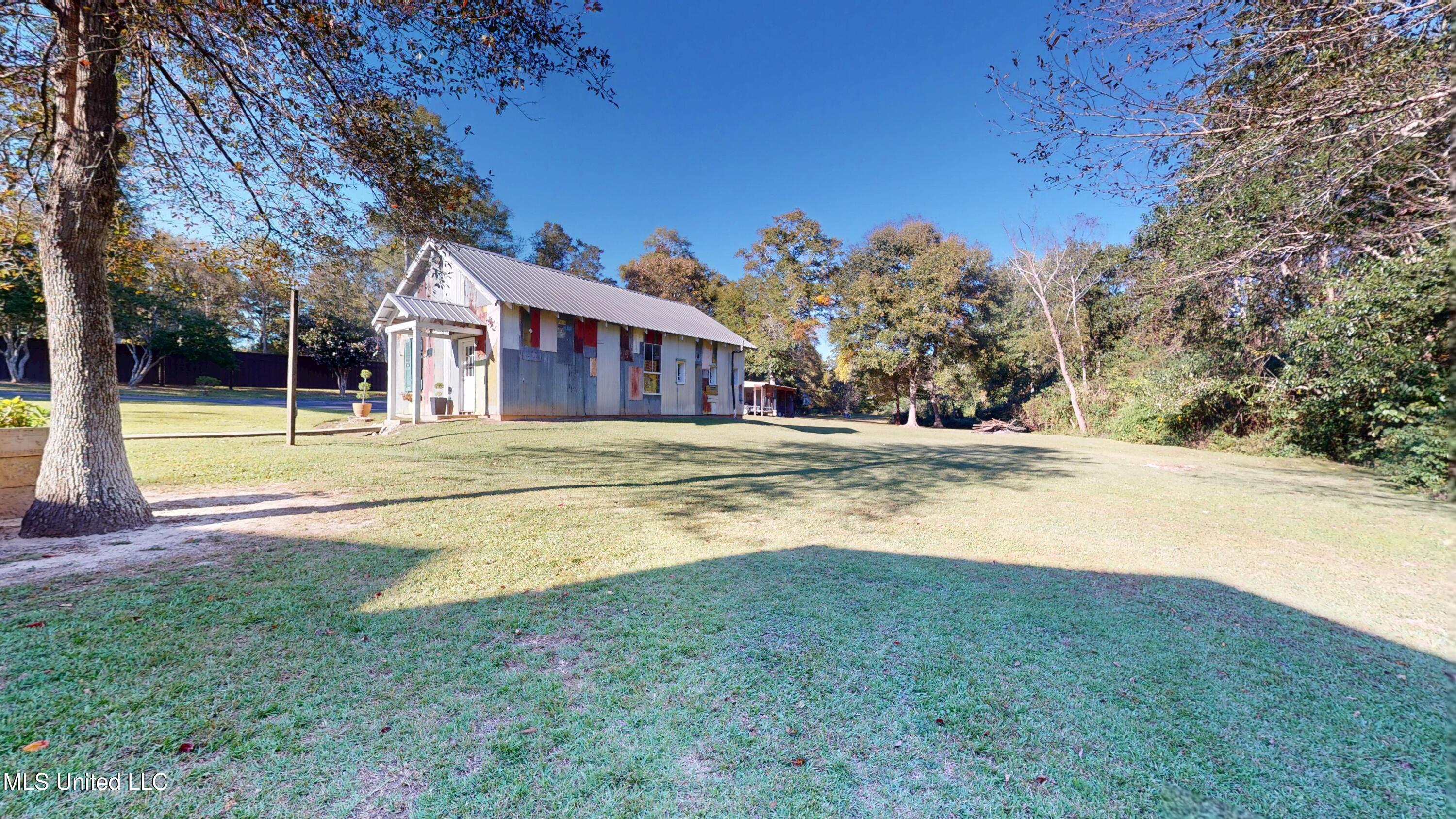 121 Tripp Lane Carriere, MS 39426 - Photo 46 of 62 Garage Side