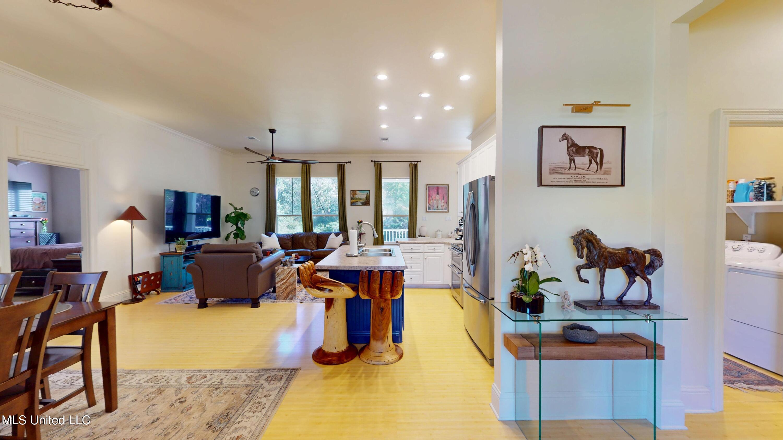 121 Tripp Lane Carriere, MS 39426 - Photo 7 of 62 Foyer/Entry