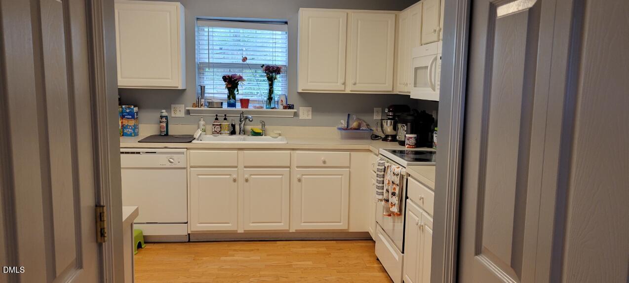 4901 Gaithers Pointe Drive Durham, NC 27713 - Photo 4 of 17 large (3)