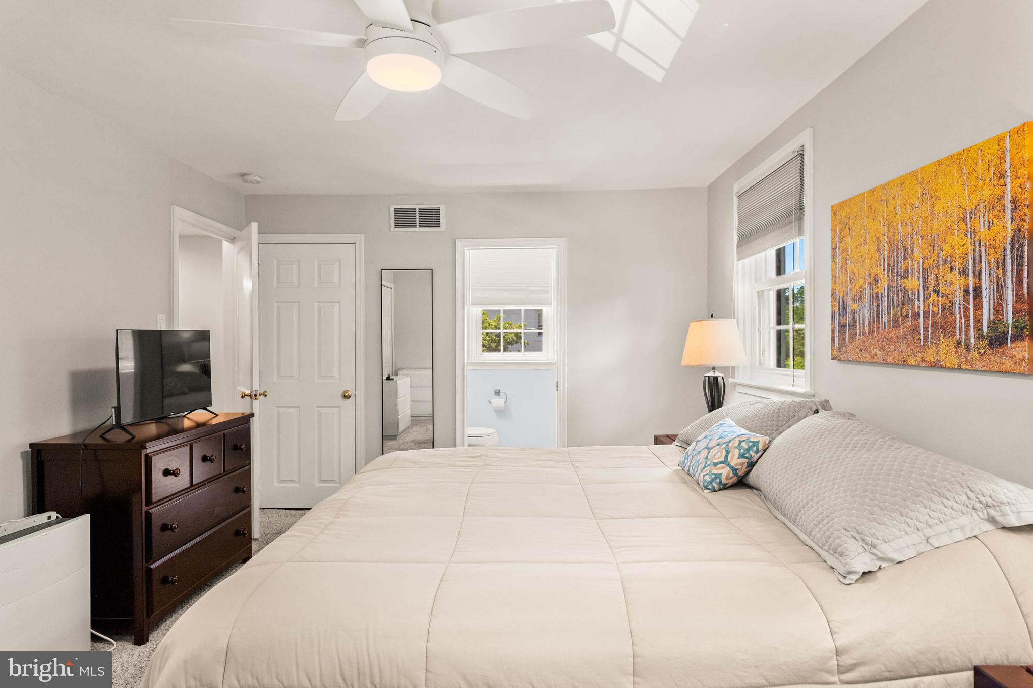 1518 James Road Wynnewood, PA 19096 - Photo 16 of 33