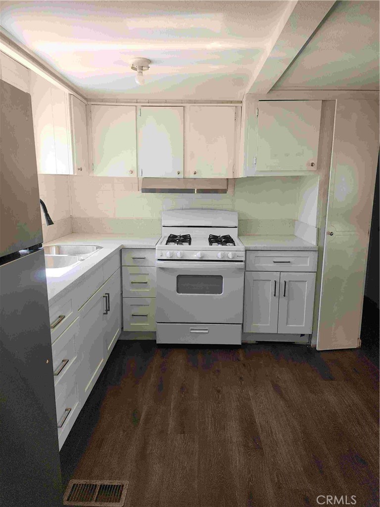 32906 Wildomar Road Lake Elsinore, CA 92530 - Photo 12 of 38