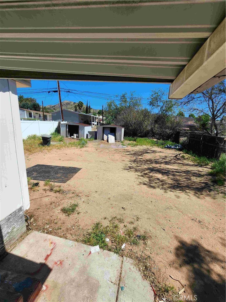 32906 Wildomar Road Lake Elsinore, CA 92530 - Photo 21 of 38