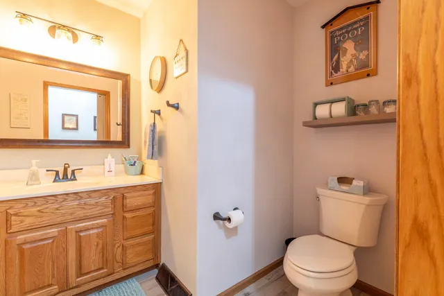 $750,000 | N7012 County Hwy J, Monticello, WI 53570