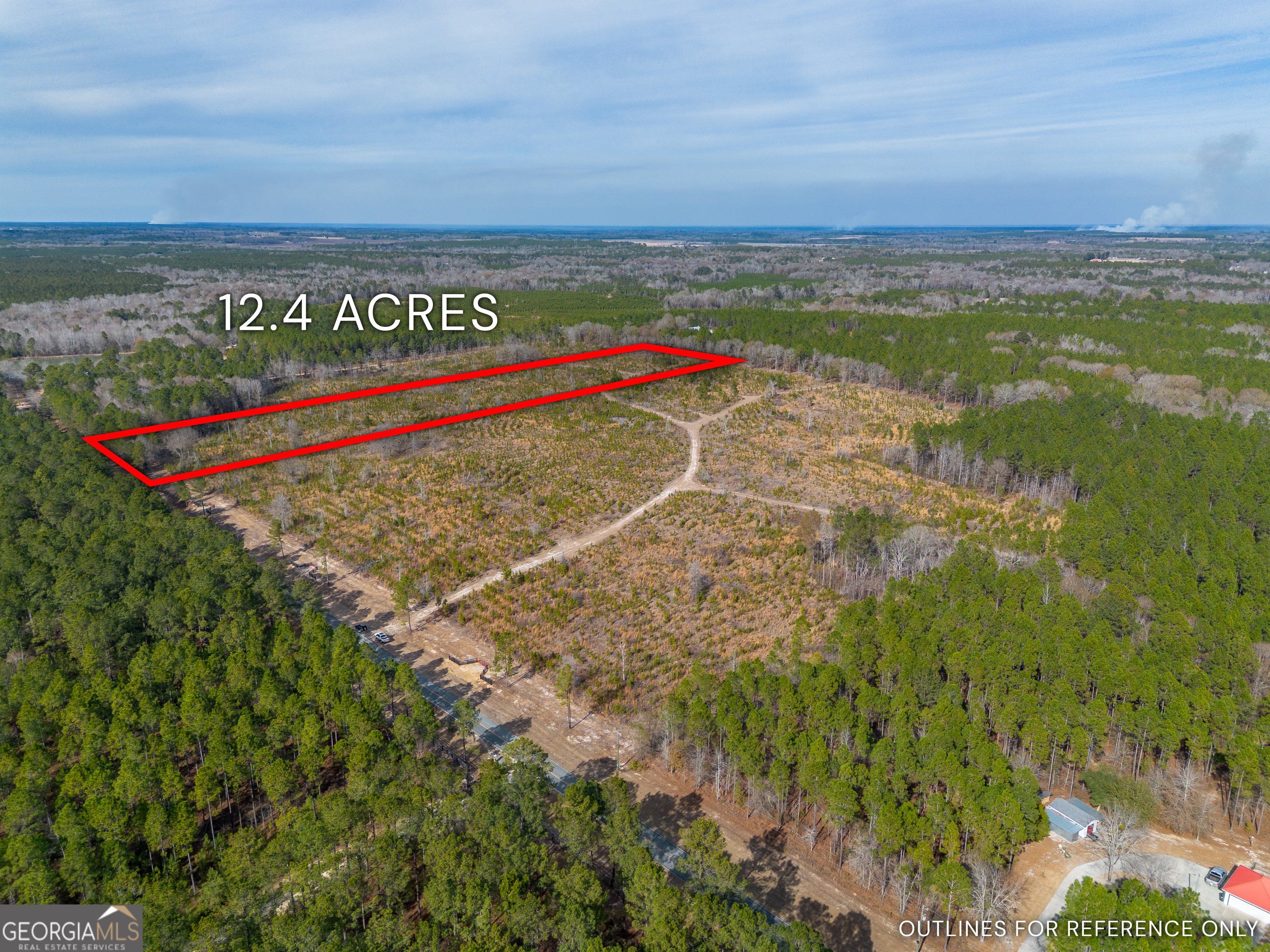 2 Bell Line Road Eastman, GA 31023 - Photo 7 of 8 a view of a field with an ocean