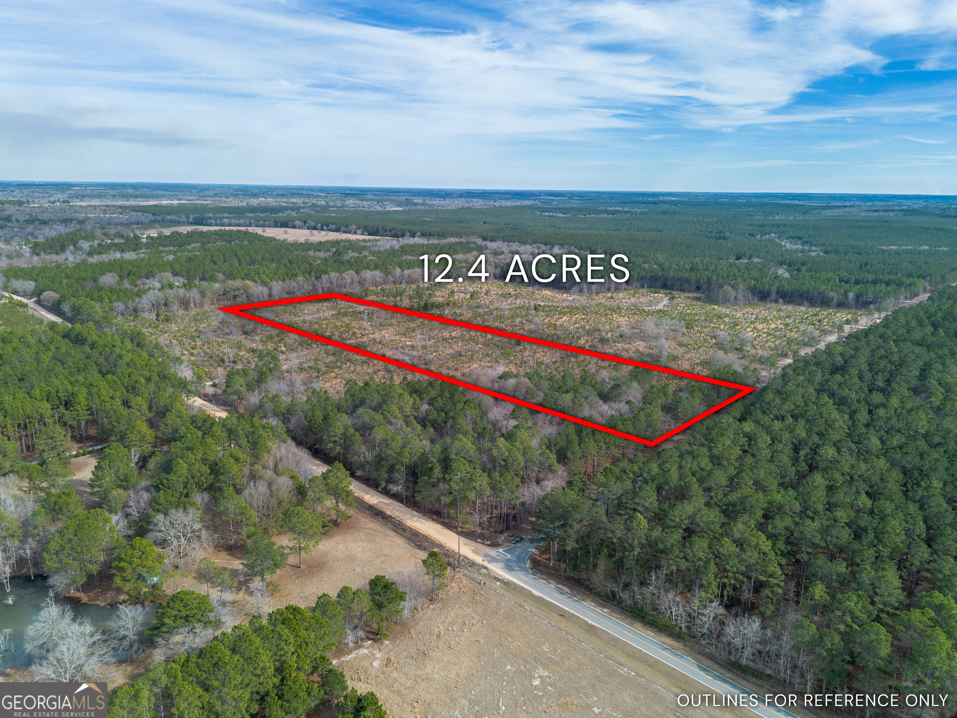 2 Bell Line Road Eastman, GA 31023 - Photo 8 of 8 a view of a street with an ocean view