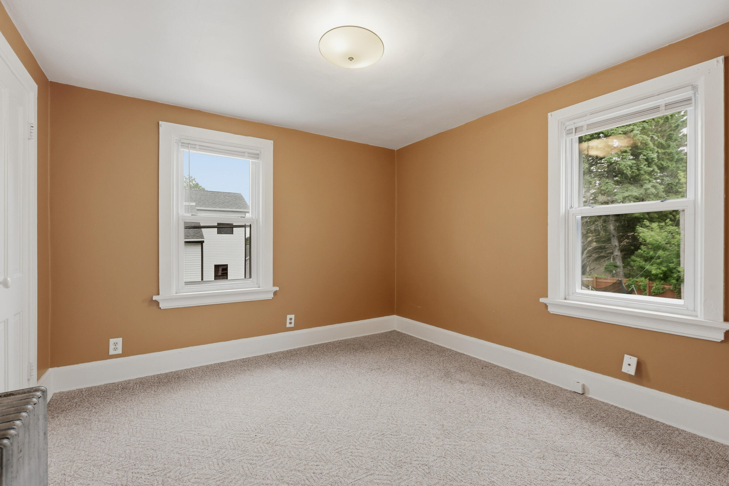 1210 Hamilton Street Manitowoc, WI 54220 - Photo 22 of 37 Upper