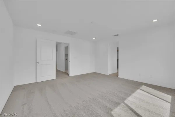 $2,700 | 5925 Obsidian Sky Avenue, Las Vegas, NV 89141