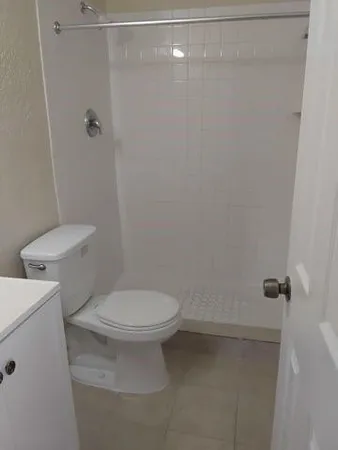 $3,000 | 3764 Northwest 21st Street, Unit 101, Lauderdale Lakes, FL 33311