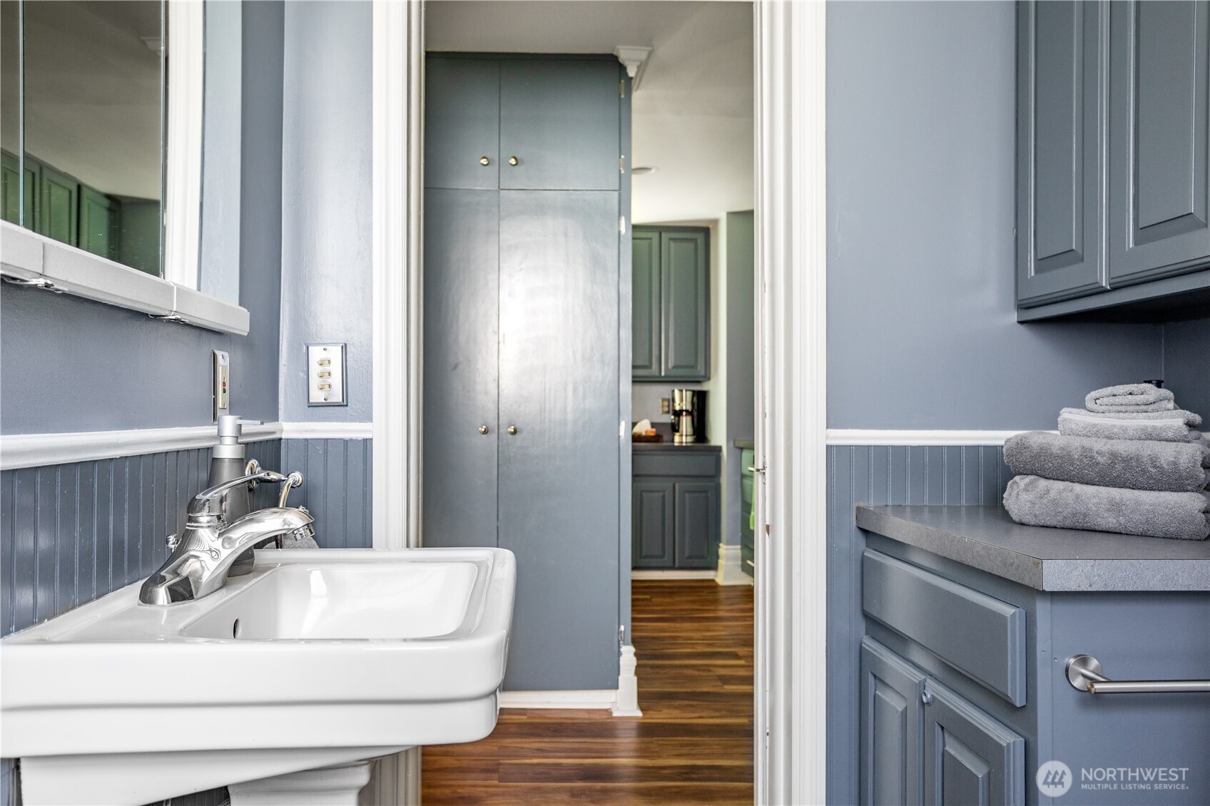 1629 13th Avenue Seattle, WA 98122 - Photo 14 of 27 a bathroom with a sink and a mirror