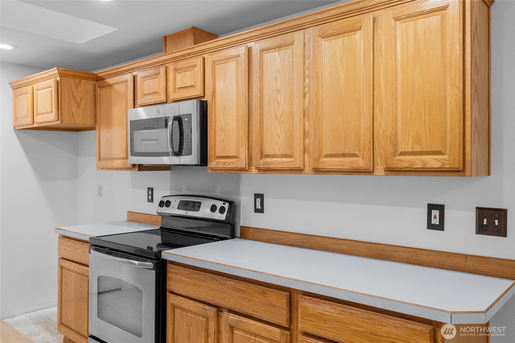 3627 Kings Way Southeast Olympia, WA 98501 - Photo 20 of 37