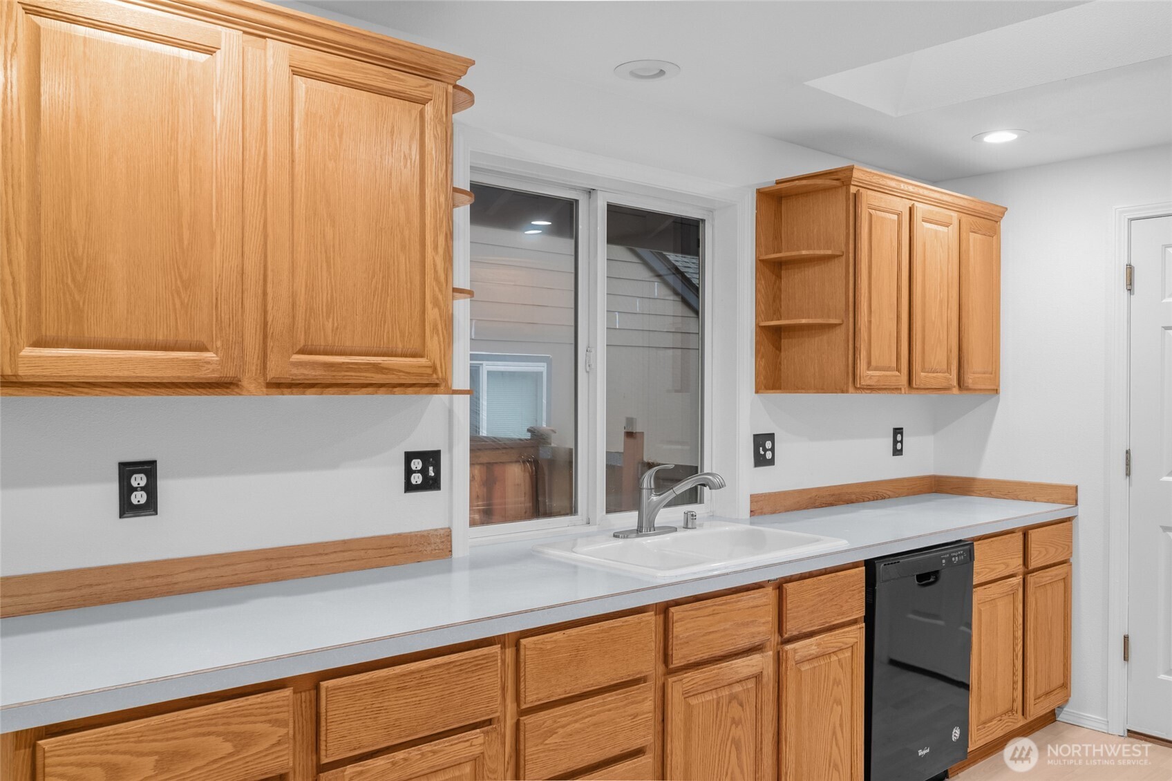 3627 Kings Way Southeast Olympia, WA 98501 - Photo 21 of 37