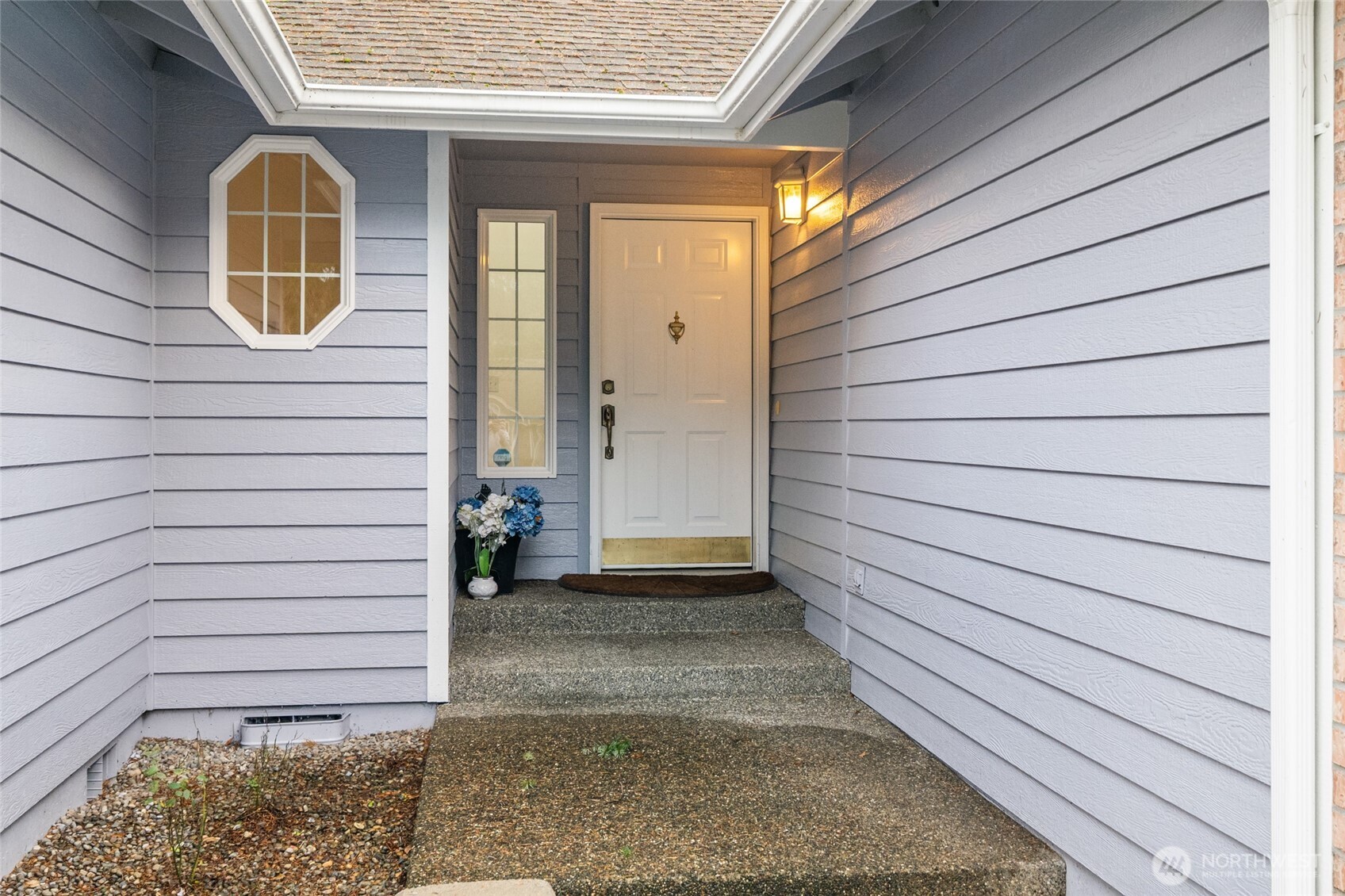 3627 Kings Way Southeast Olympia, WA 98501 - Photo 10 of 37