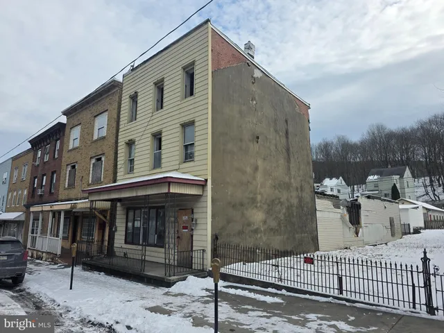 $79,995 | 426 Centre Street, Ashland, PA 17921