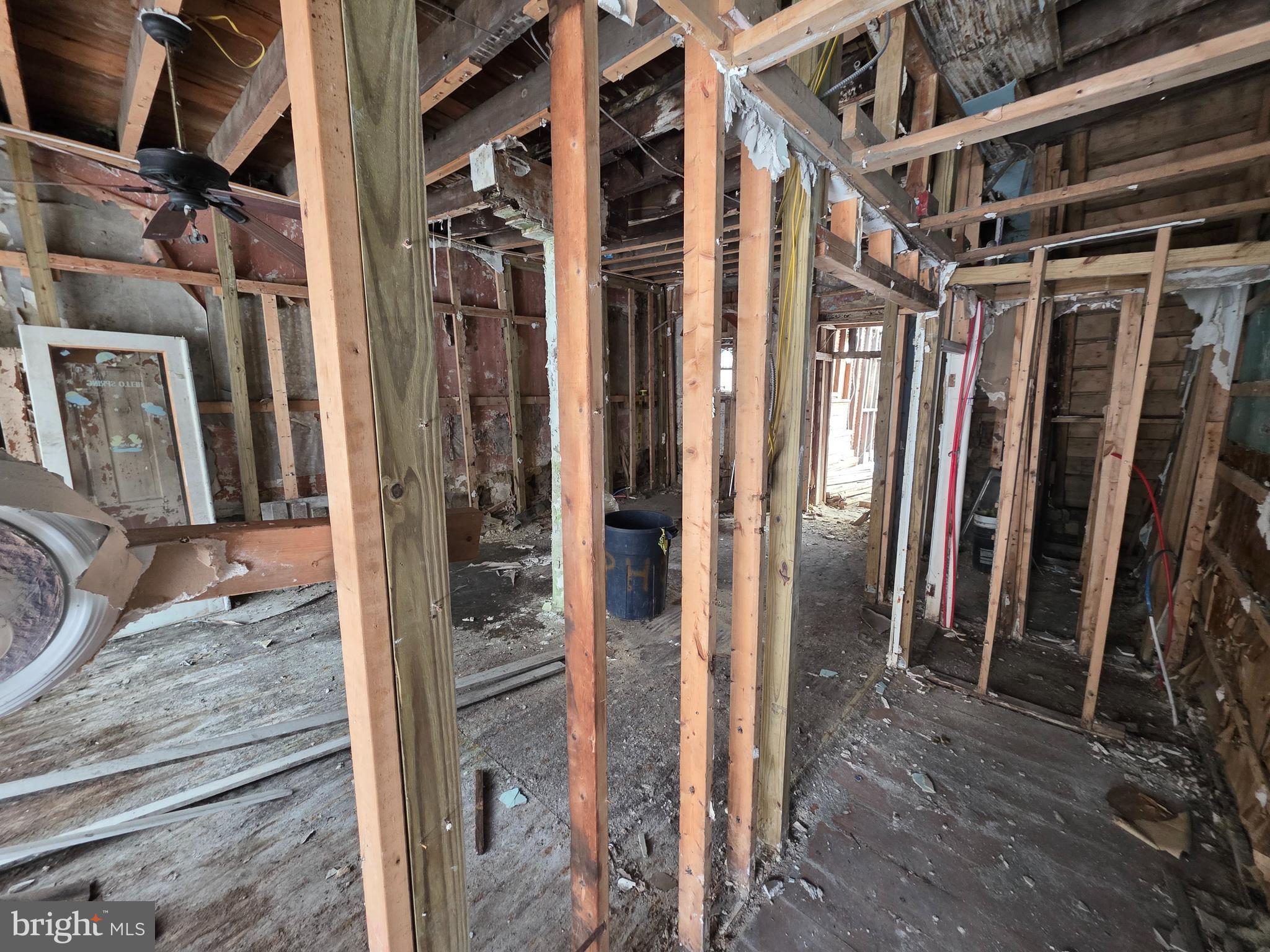 426 Centre Street Ashland, PA 17921 - Photo 5 of 30 a view of front door and porch