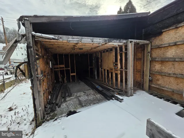 $79,995 | 426 Centre Street, Ashland, PA 17921