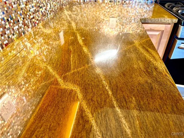 $299,000 | 725 Fellows Avenue, Syracuse, NY 13210