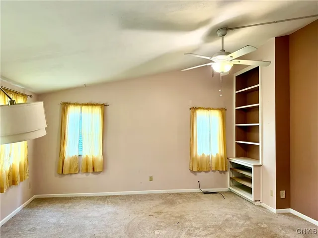 $299,000 | 725 Fellows Avenue, Syracuse, NY 13210