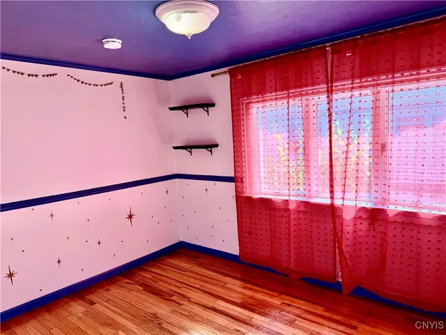 $299,000 | 725 Fellows Avenue, Syracuse, NY 13210