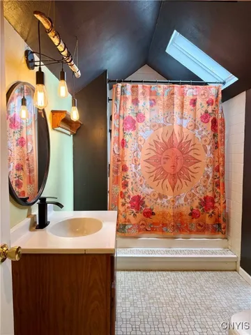 $299,000 | 725 Fellows Avenue, Syracuse, NY 13210