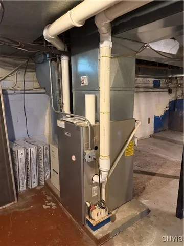 $299,000 | 725 Fellows Avenue, Syracuse, NY 13210