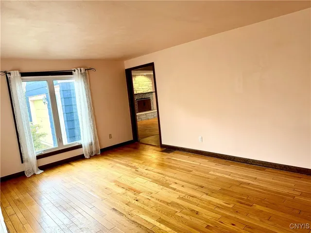 $299,000 | 725 Fellows Avenue, Syracuse, NY 13210