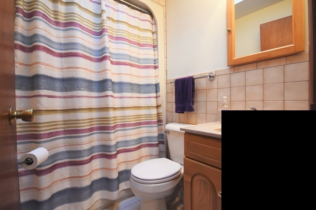 28 Kimball Road Amesbury, MA 01913 - Photo 16 of 32
