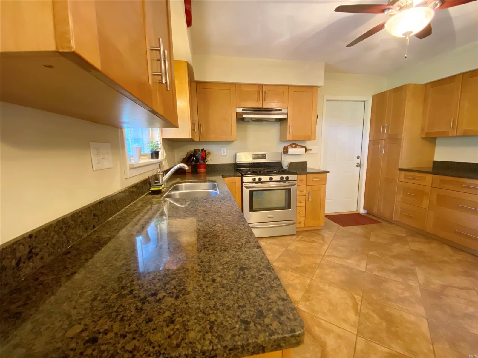 5212 Floraville Road Millstadt, IL 62260 - Photo 17 of 52