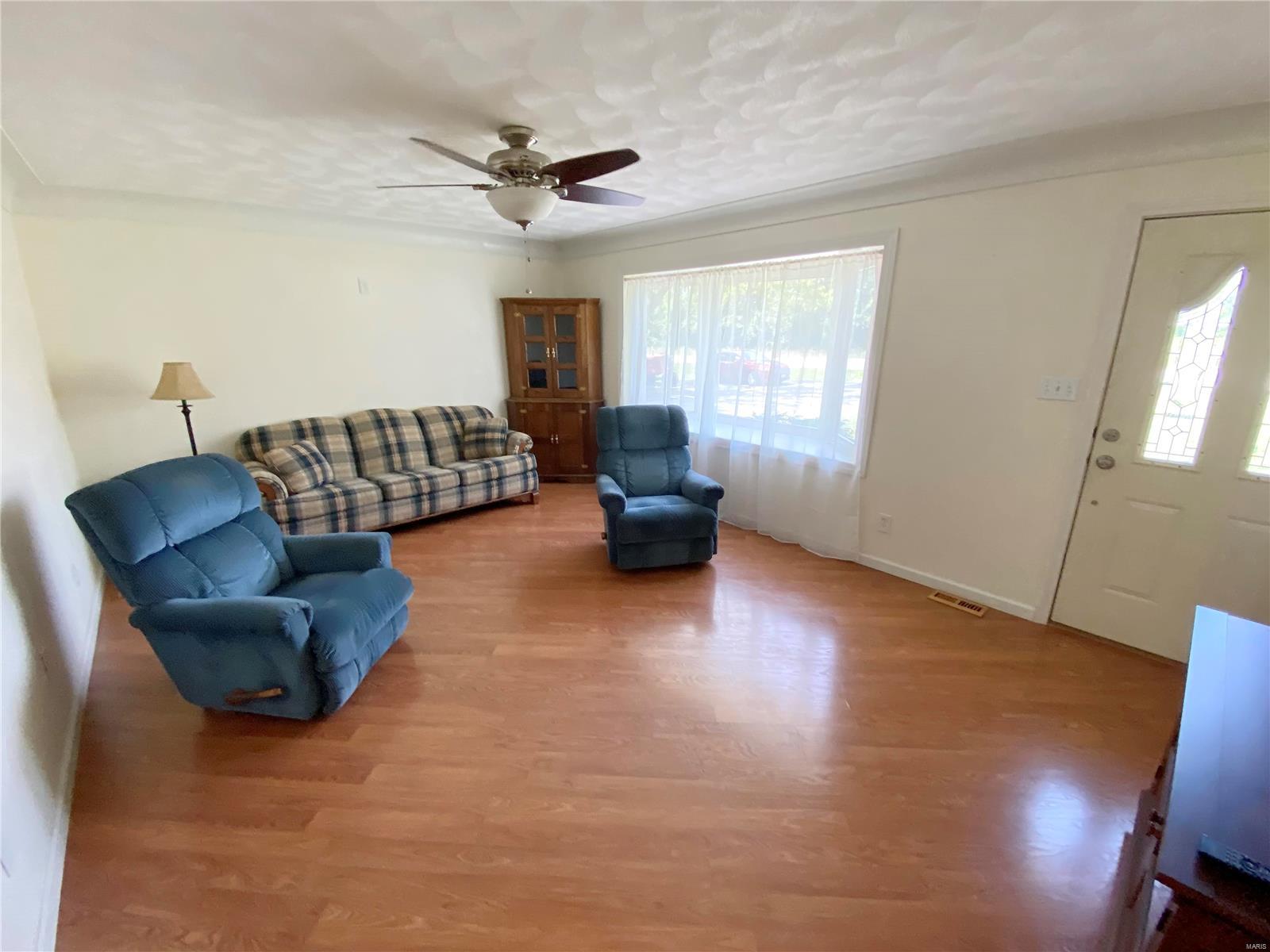 5212 Floraville Road Millstadt, IL 62260 - Photo 10 of 52