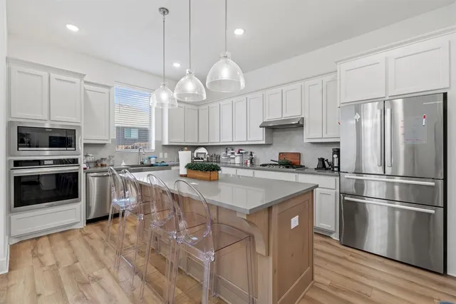 $320,000 | 1136 Queensdown Way, Forney, TX 75126