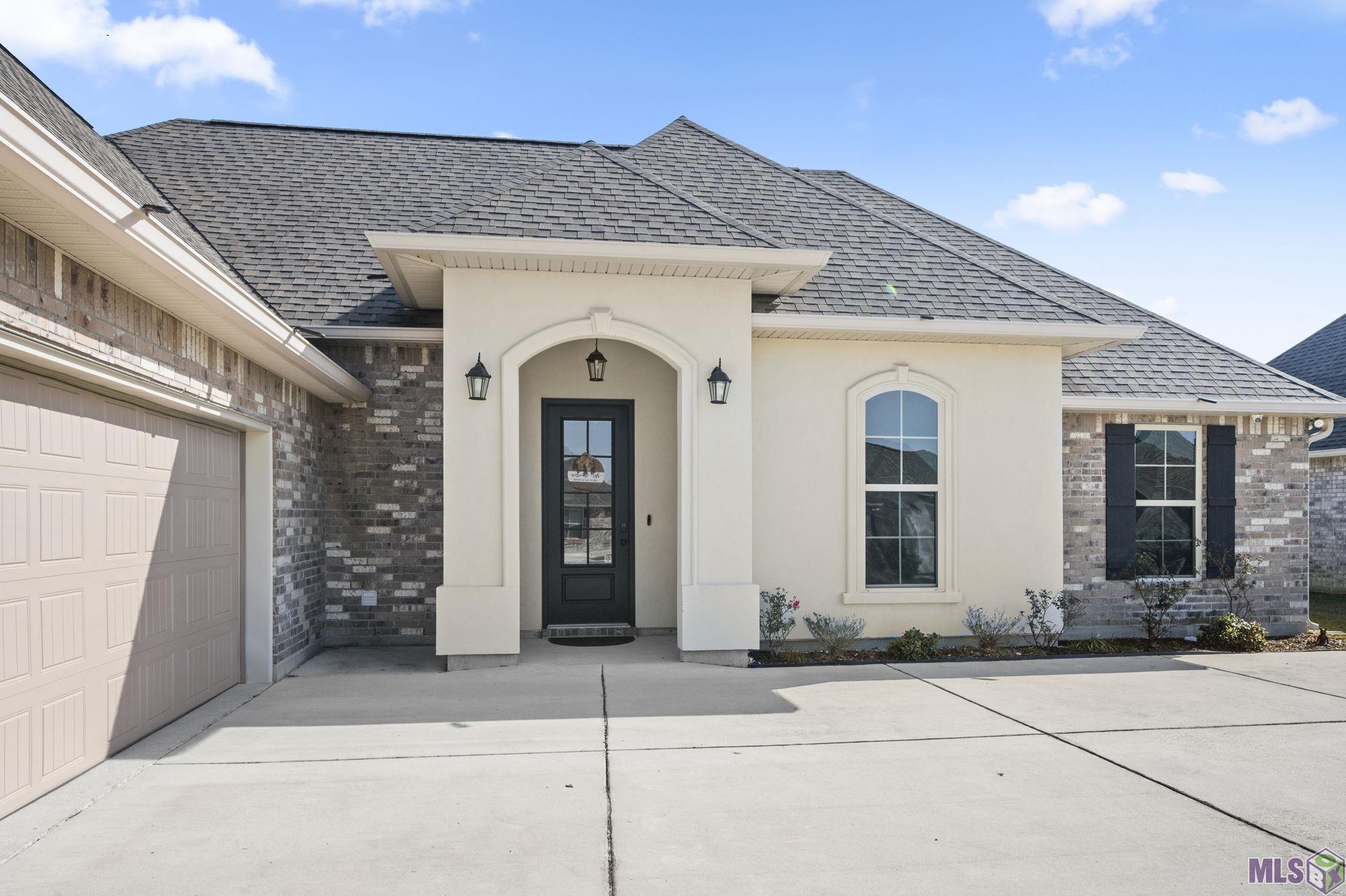 44202 Shadowpoint Drive Hammond, LA 70403 - Photo 2 of 26