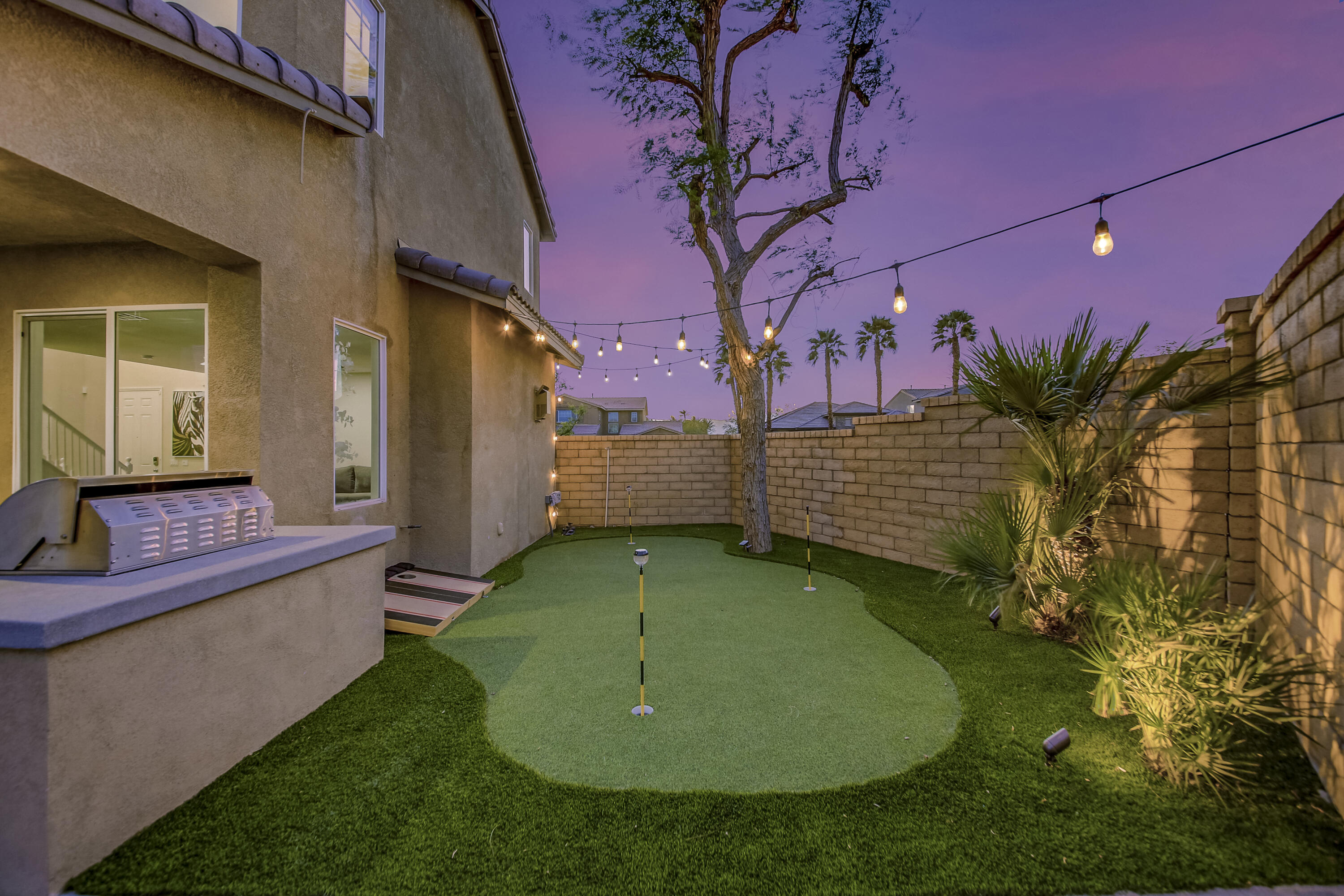 42942 Del Lago Court Indio, CA 92203 - Photo 2 of 75 10 PUTTING GREEN FULL SIZE
