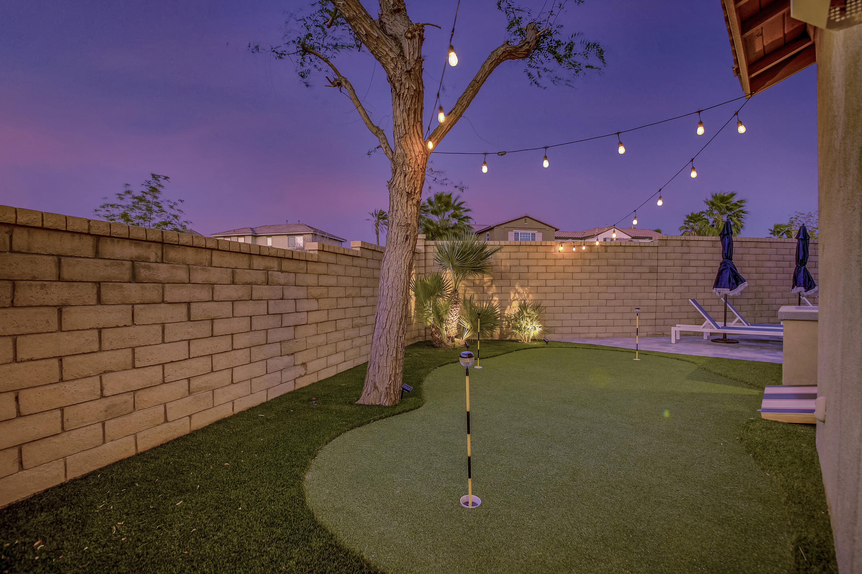 42942 Del Lago Court Indio, CA 92203 - Photo 38 of 75 12 PUTTING GREEN FULL SIZE