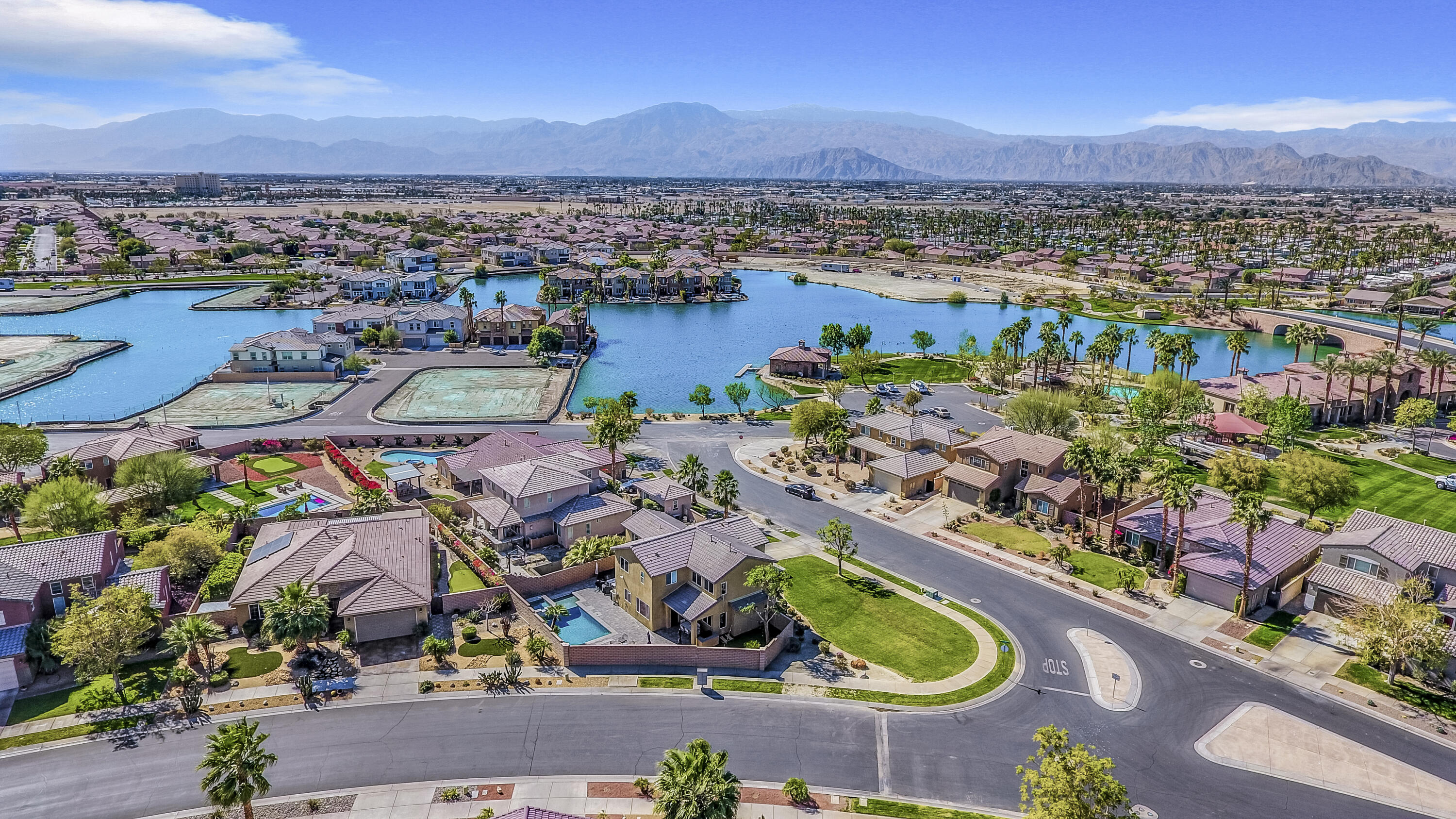 42942 Del Lago Court Indio, CA 92203 - Photo 68 of 75 an aerial view of residential houses and outdoor space