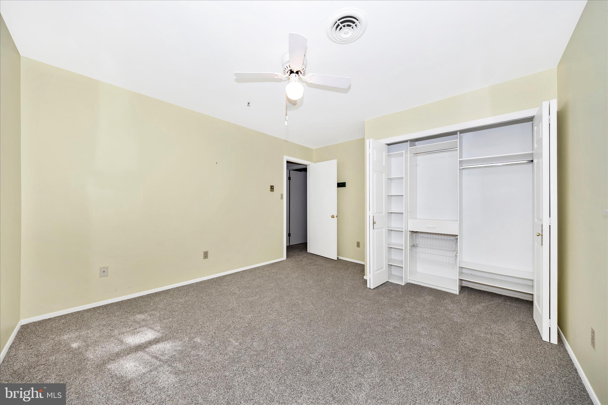 10901 Hopewell Road Hagerstown, MD 21740 - Photo 34 of 65 Bedroom 2