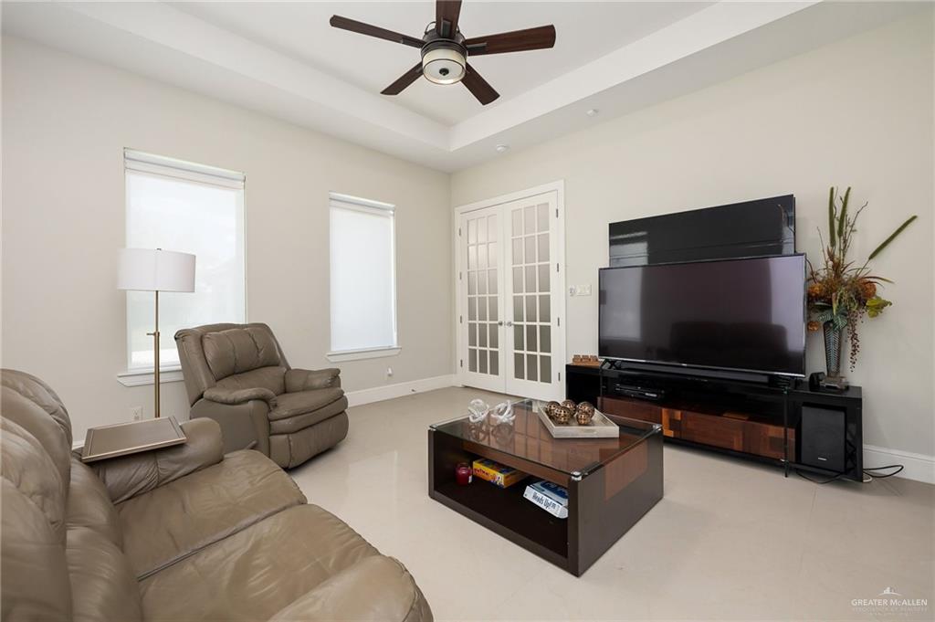 3003 Las Colinas Lane Mission, TX 78574 - Photo 13 of 31