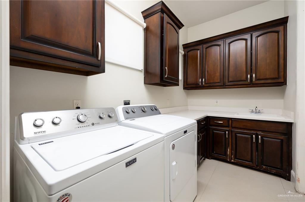 3003 Las Colinas Lane Mission, TX 78574 - Photo 14 of 31