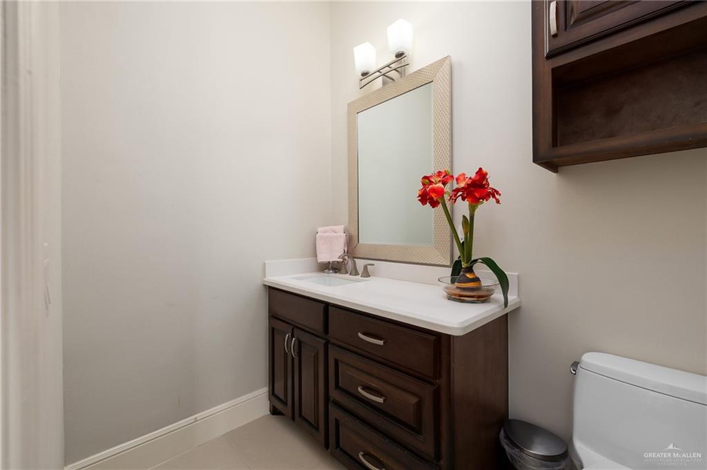 3003 Las Colinas Lane Mission, TX 78574 - Photo 17 of 31