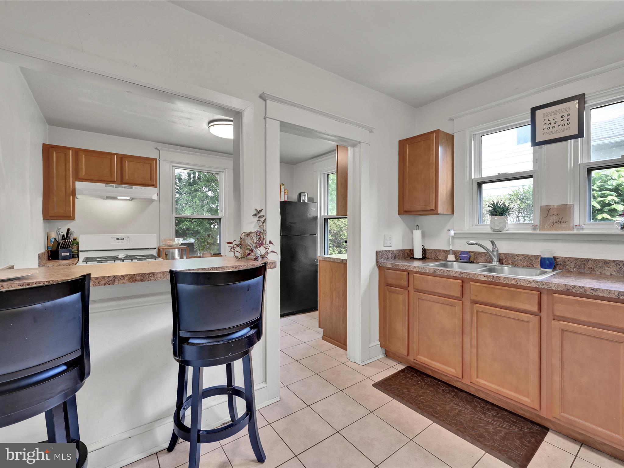 31 Hokes Mill Road York, PA 17404 - Photo 9 of 25 Kitchen