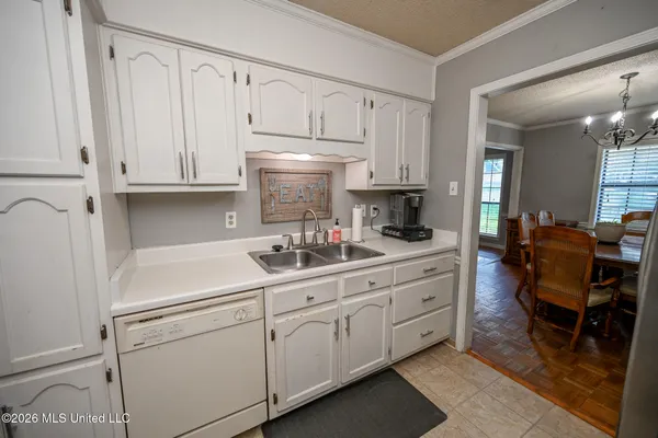 $240,000 | 6406 Cherokee Drive, Olive Branch, MS 38654