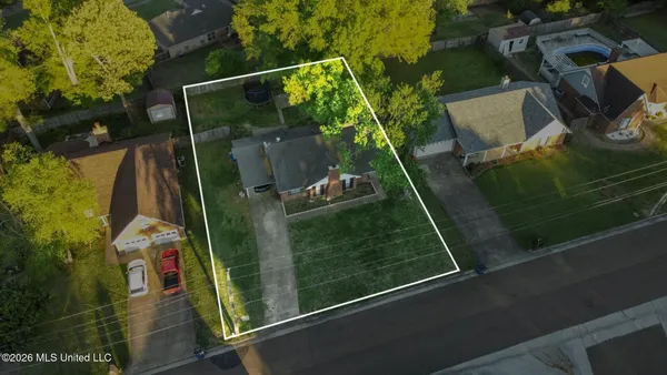 $240,000 | 6406 Cherokee Drive, Olive Branch, MS 38654