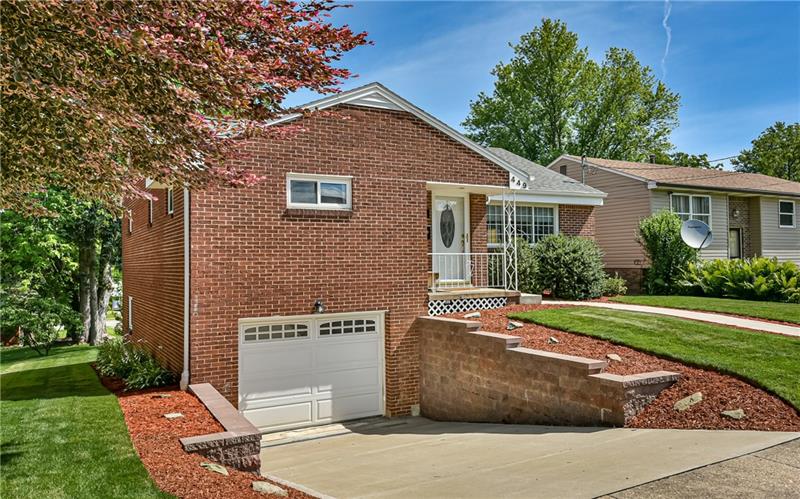 449 Ridge Avenue Springdale, PA 15144 - Photo 2 of 18