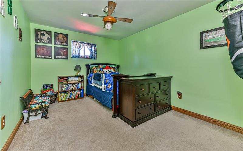 449 Ridge Avenue Springdale, PA 15144 - Photo 12 of 18