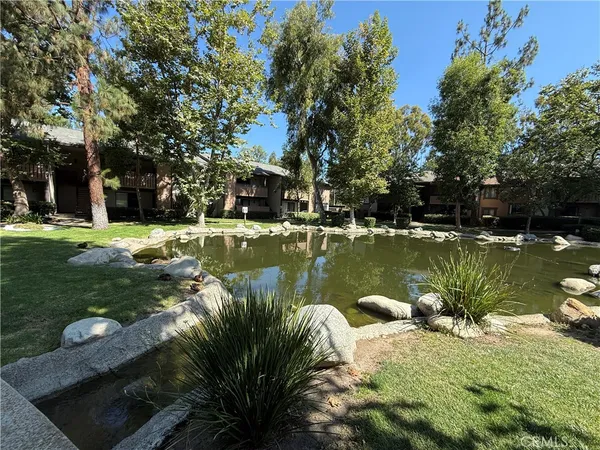 $412,000 | 20702 El Toro Road, Unit 243, Lake Forest, CA 92630