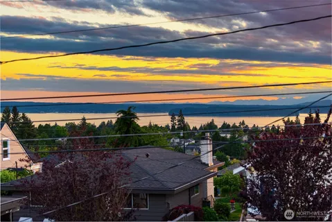 $1,398,000 | 5625 35th Avenue Southwest, Seattle, WA 98126