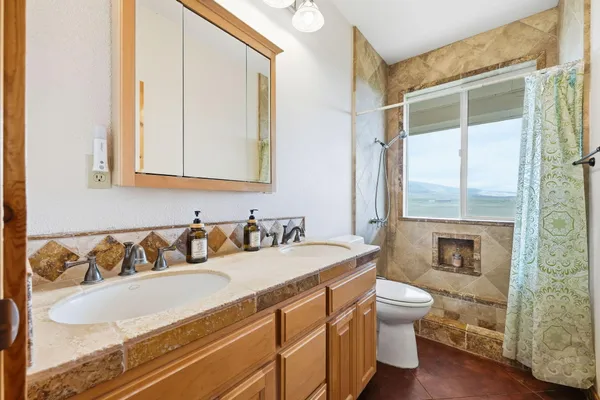 $749,900 | 1733 County Road 90, Lookout, CA 96054